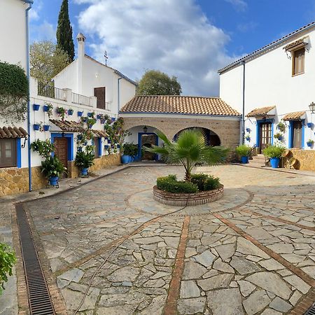 Apartamentos Turisticos Rurales Dos Fuentes 科爾多瓦 外观 照片